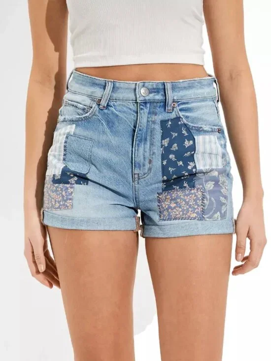 American Eagle AE Patch Me Up Blue Floral High-Rise Denim Mom Shorts Size 4 - Picture 7 of 11